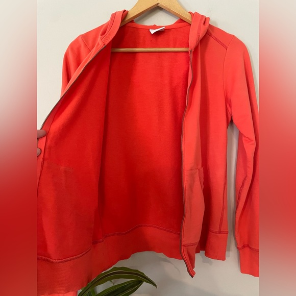 🗻 Columbia Woman’s Zip Up Sweater, size small - Picture 2 of 6